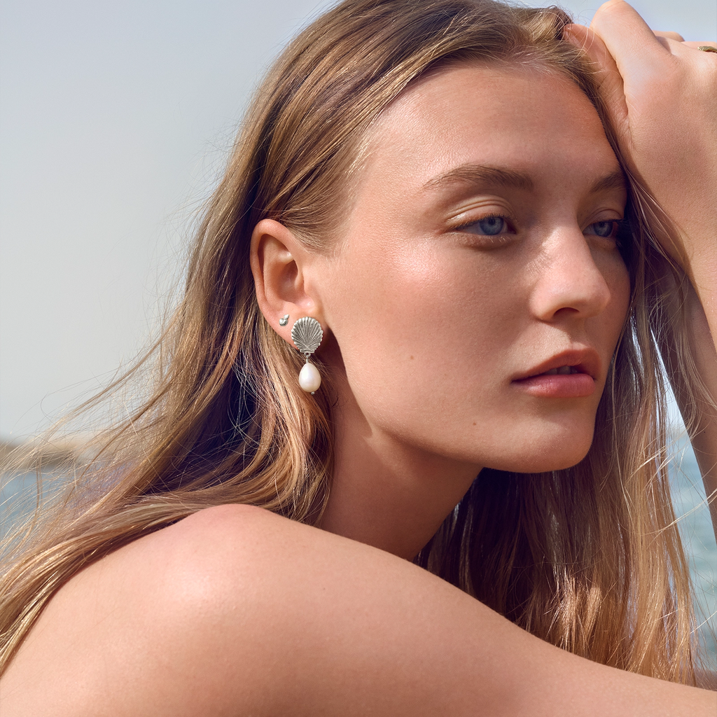 Venus Earrings