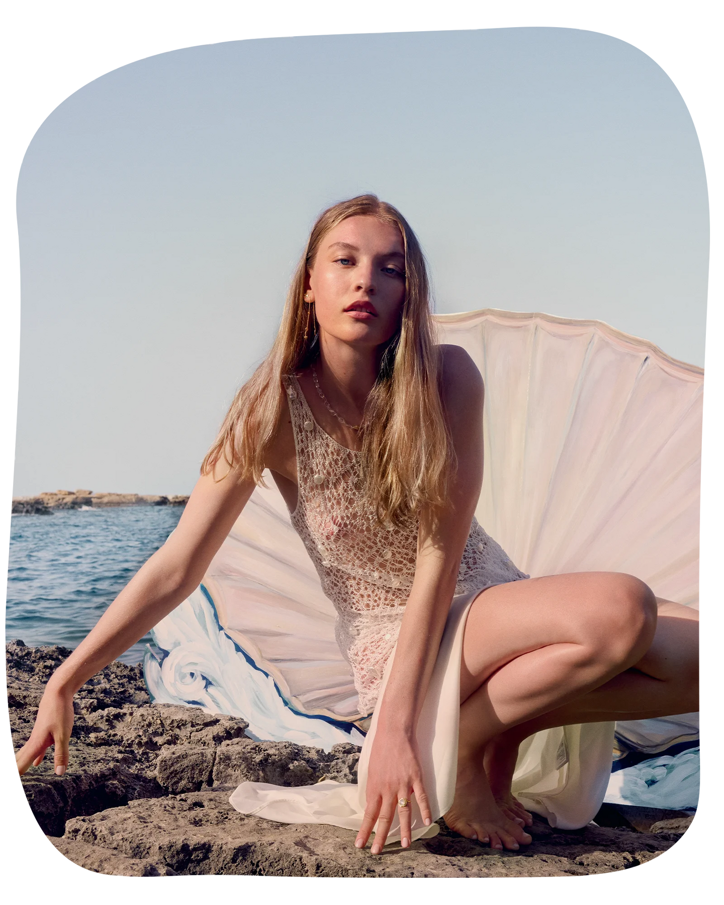 Swan Hairclaw Rainbow